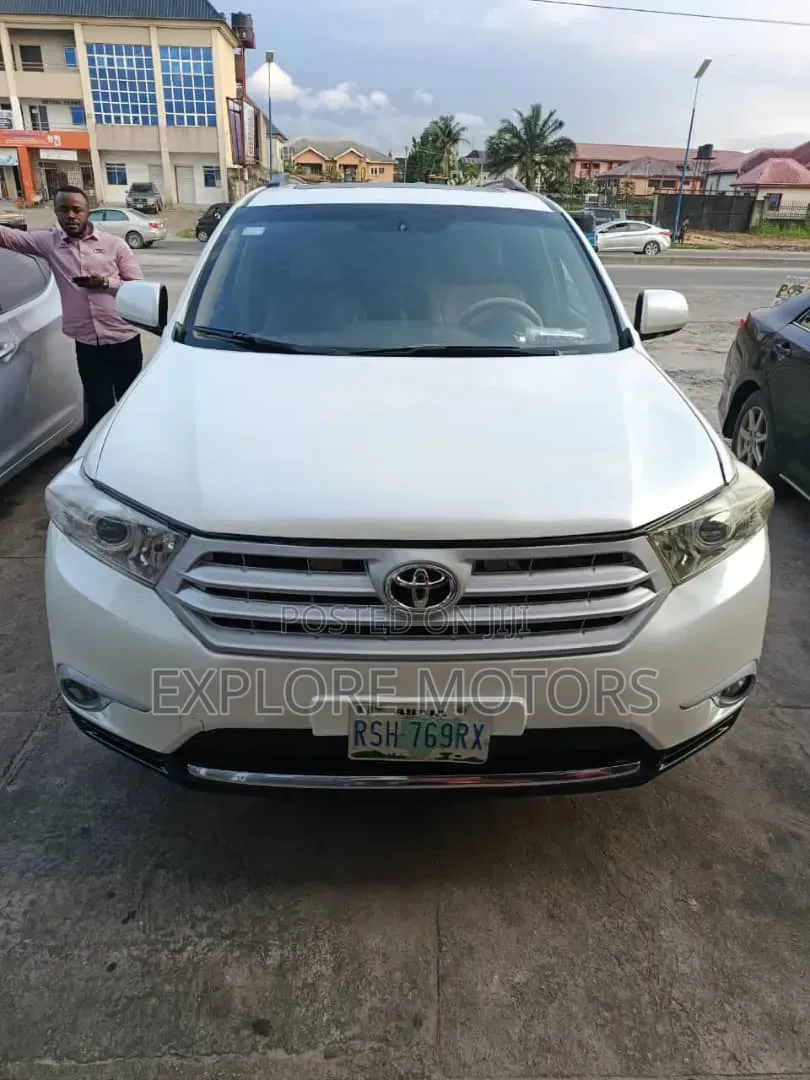 Toyota Highlander 2013 White