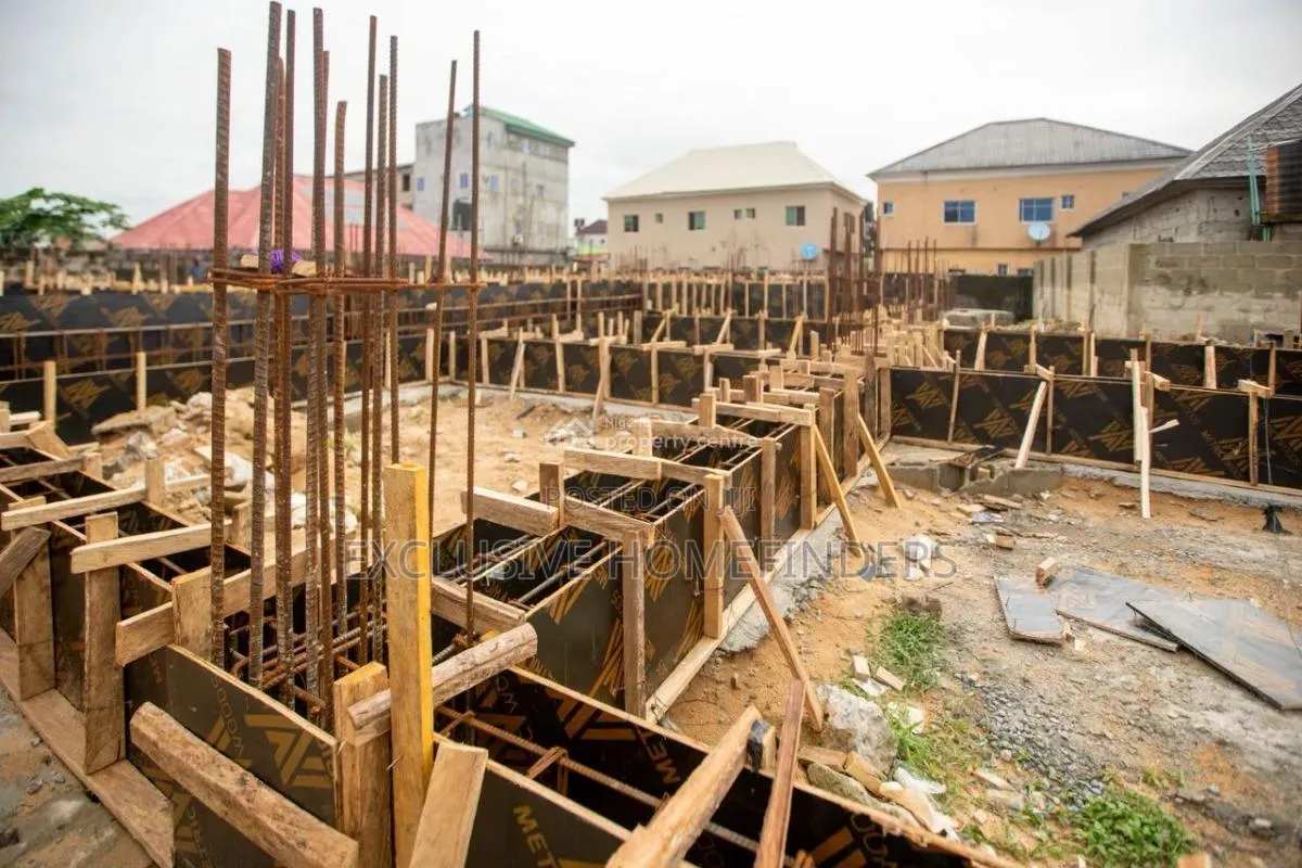 2bdrm Apartment in Echellon Apartment, Awoyaya for sale