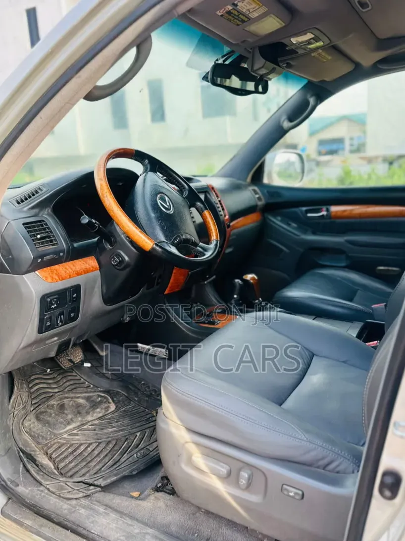 Lexus GX 470 Sport Utility 2008 Gold