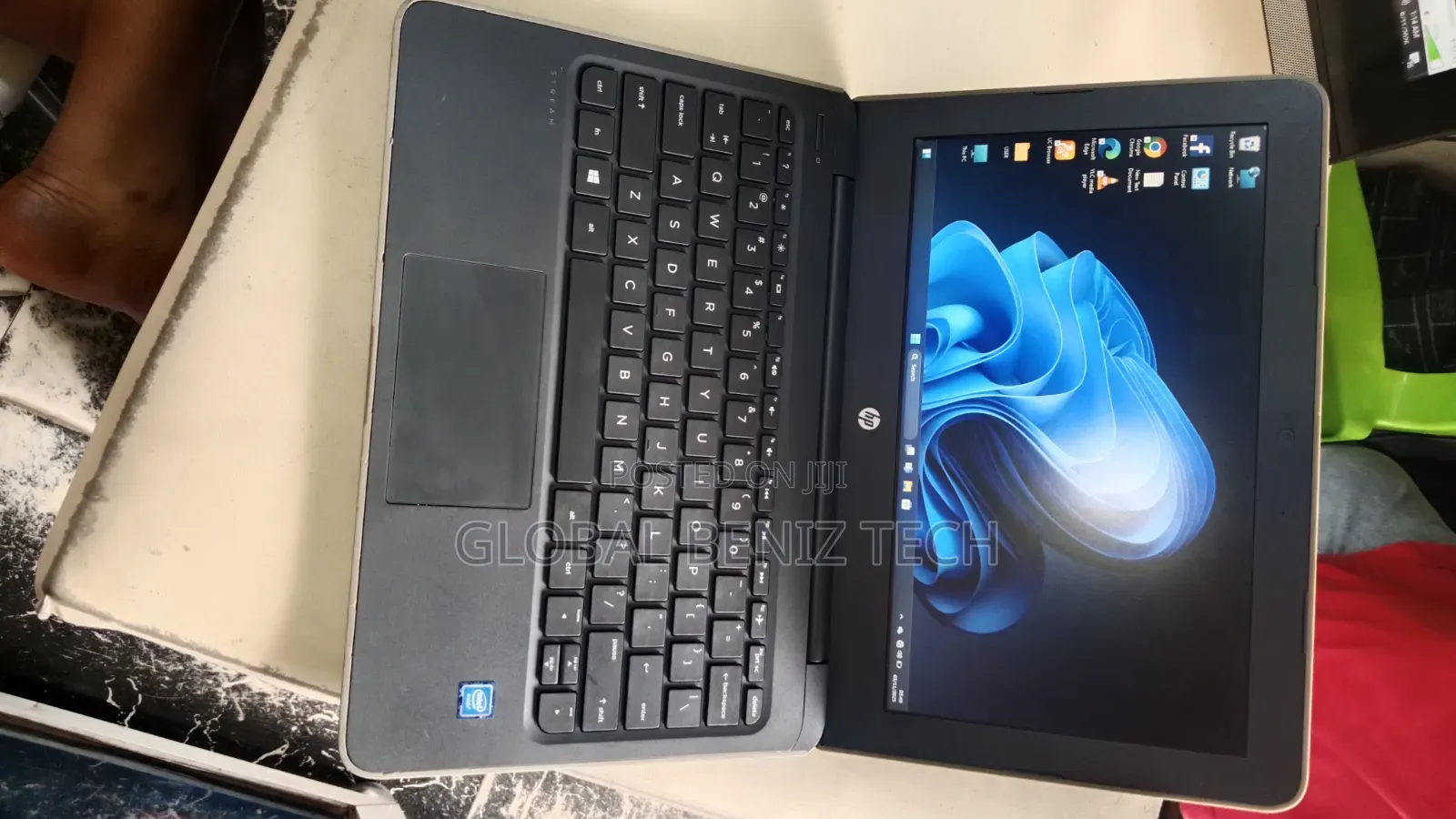 Laptop HP Stream 11 4GB Intel Pentium SSD 60GB