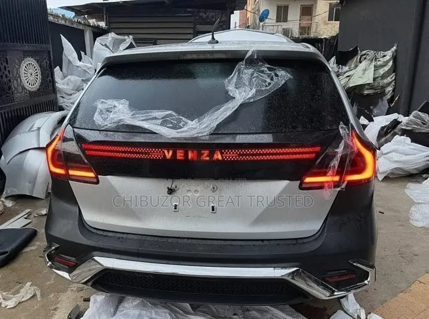 Complete New Design Toyota Venza Backlights 2009/2015 LED