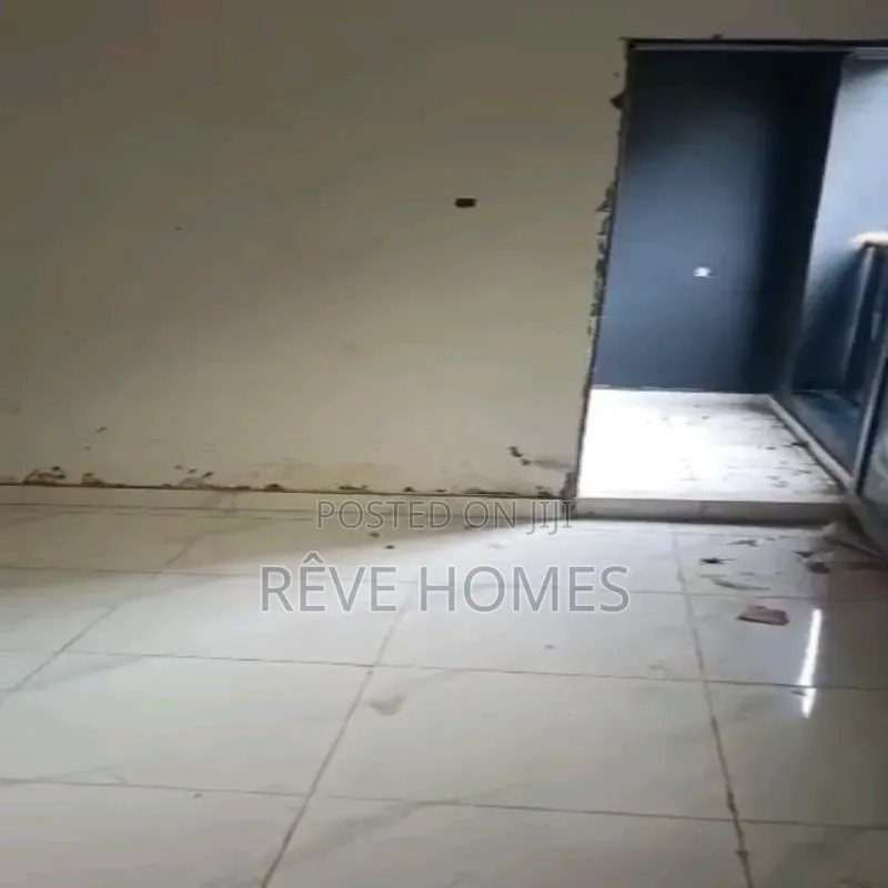 2bdrm Block of Flats in Alagomeji for rent