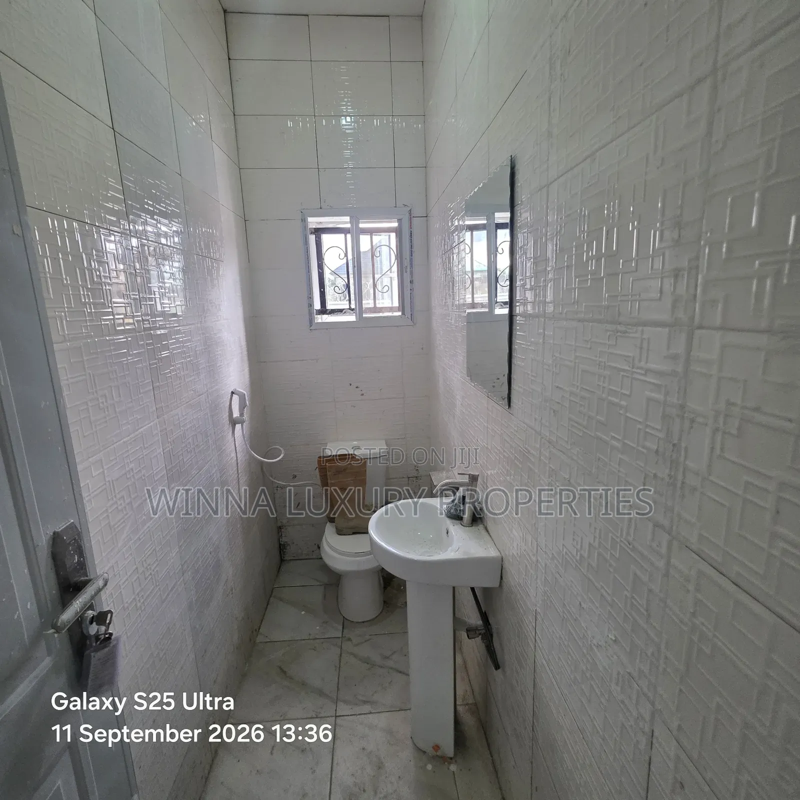 3bdrm Duplex in Directors Estate, Lugbe District for rent