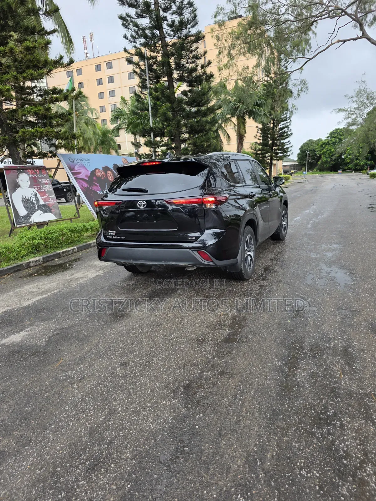 Toyota Highlander 2025 Black