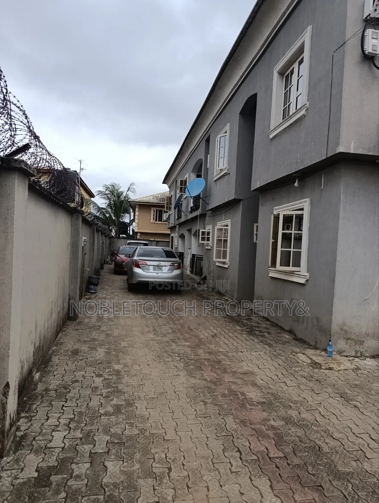 2bdrm Apartment in Peace Estate Isheri for rent