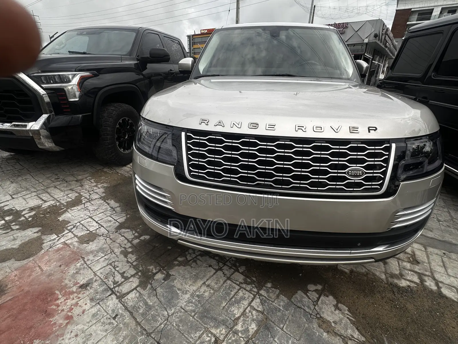 Land Rover Range Rover 2014 Gold