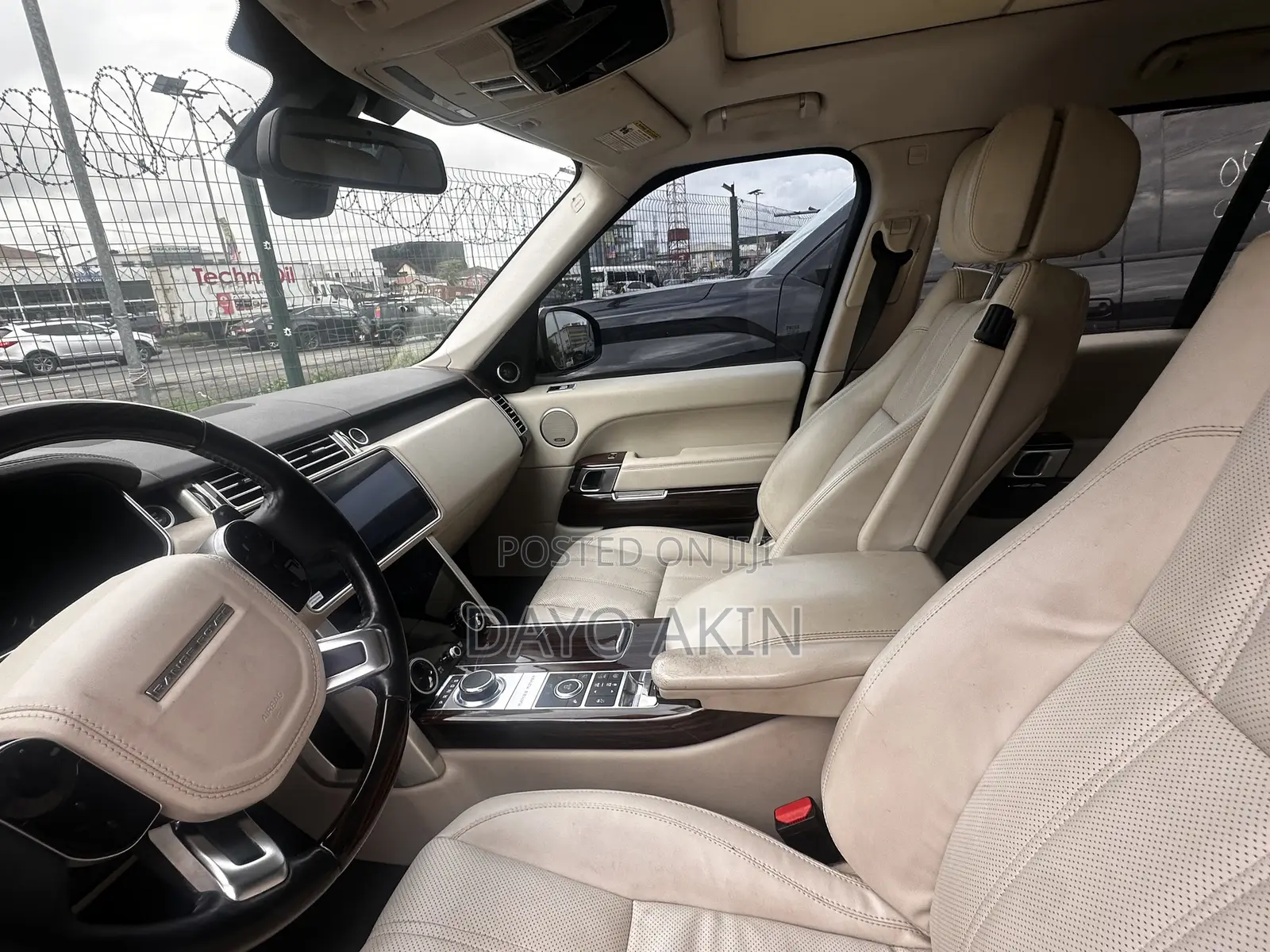 Land Rover Range Rover 2014 Gold