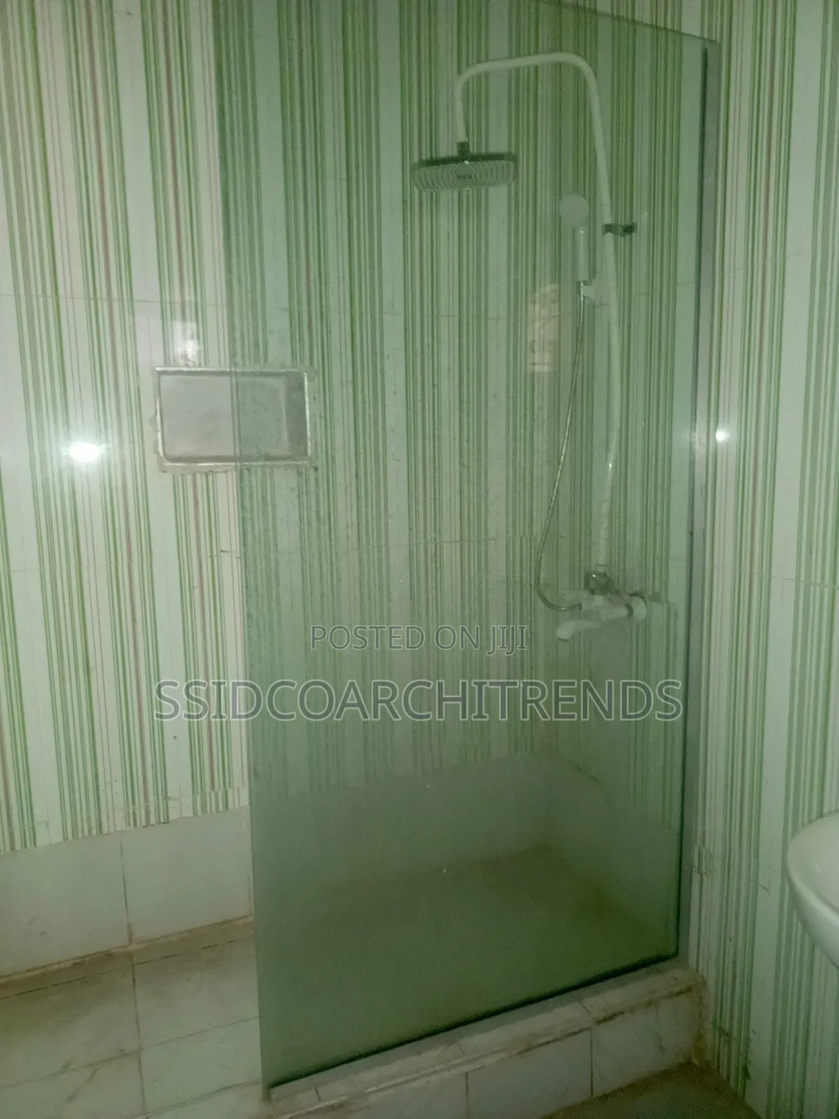 3bdrm Apartment in Call To Access, Ikate for rent