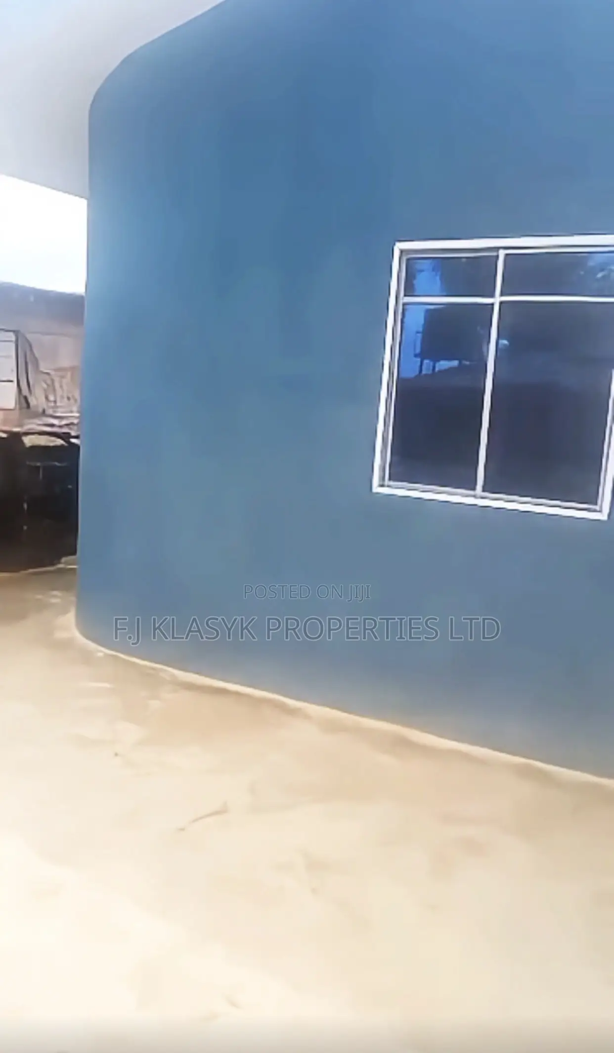 4bdrm Apartment in Benin City for sale