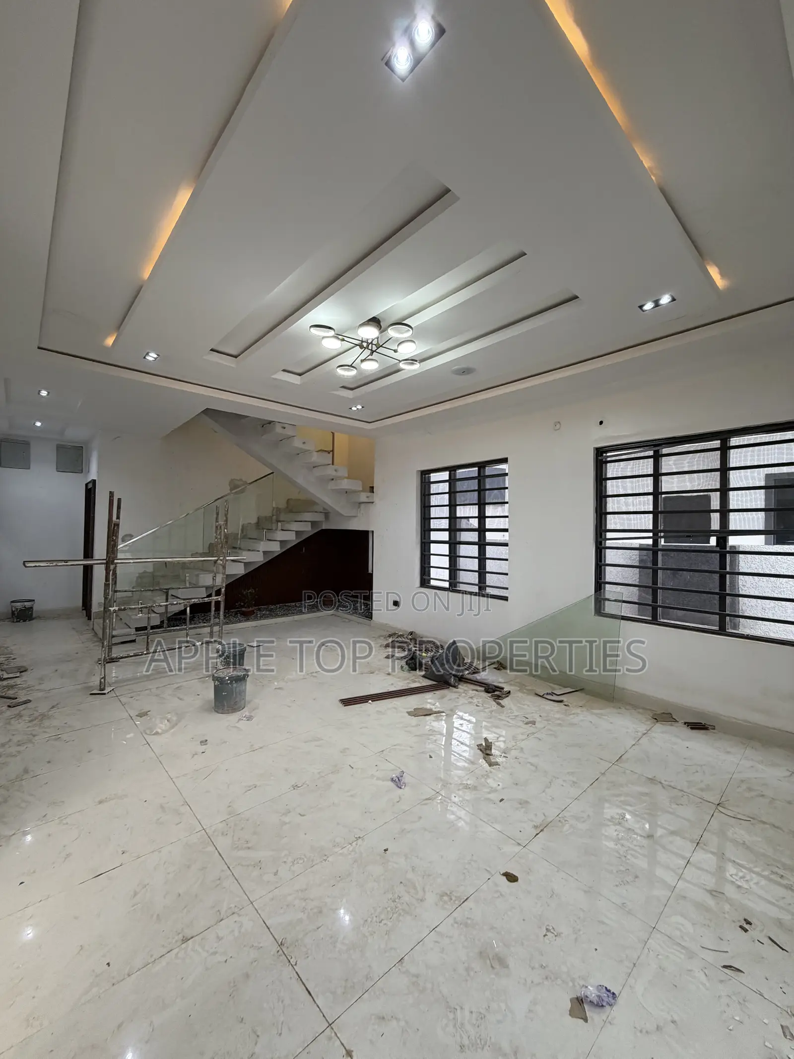 5bdrm Duplex in Independence Layout, Enugu for sale