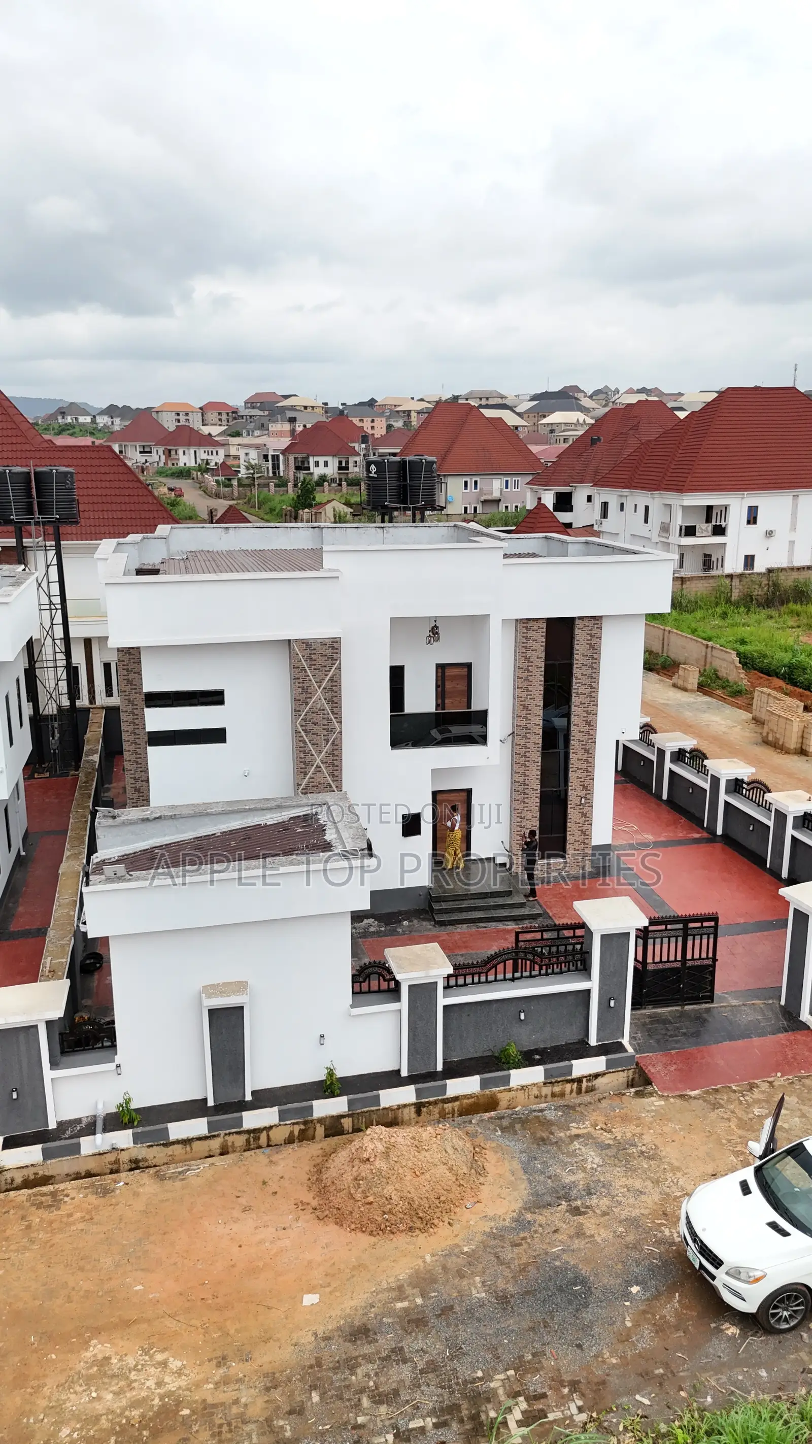 4bdrm Duplex in Heliu Estate, Enugu for sale