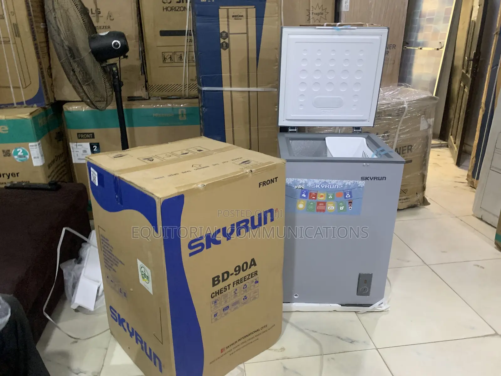 Skyrun 90L Chest Freezer With Spacious Storage