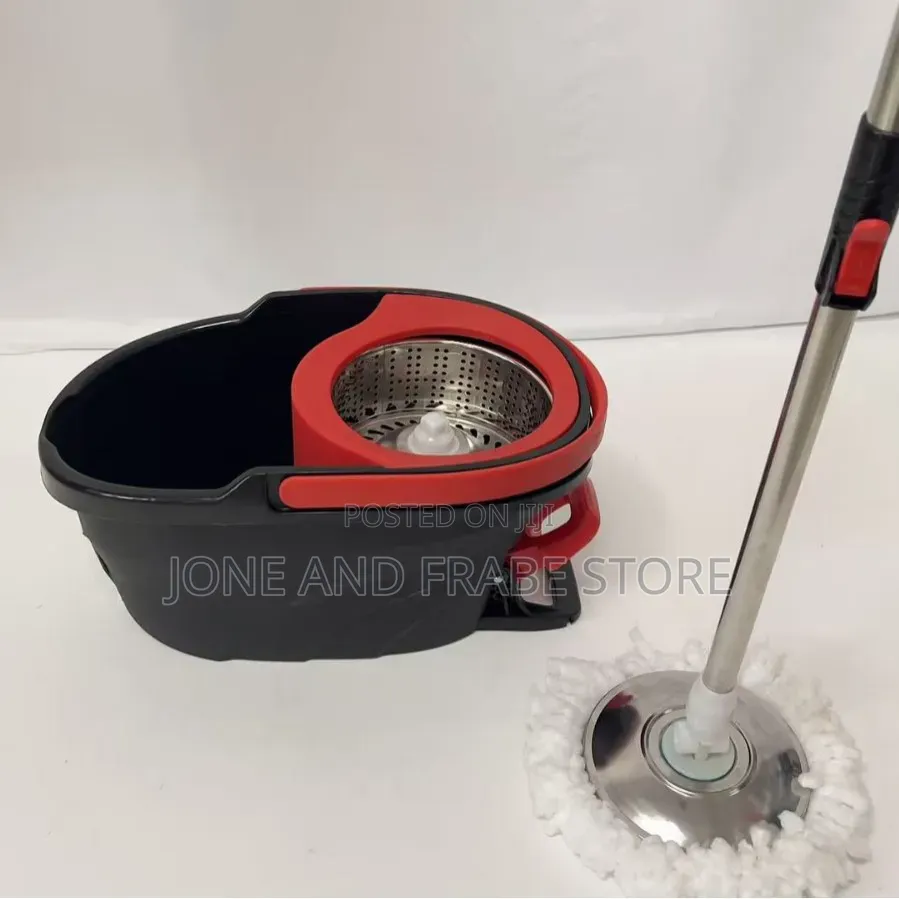Foot Pedal-Operated Rotating Spin Mop Bucket Set