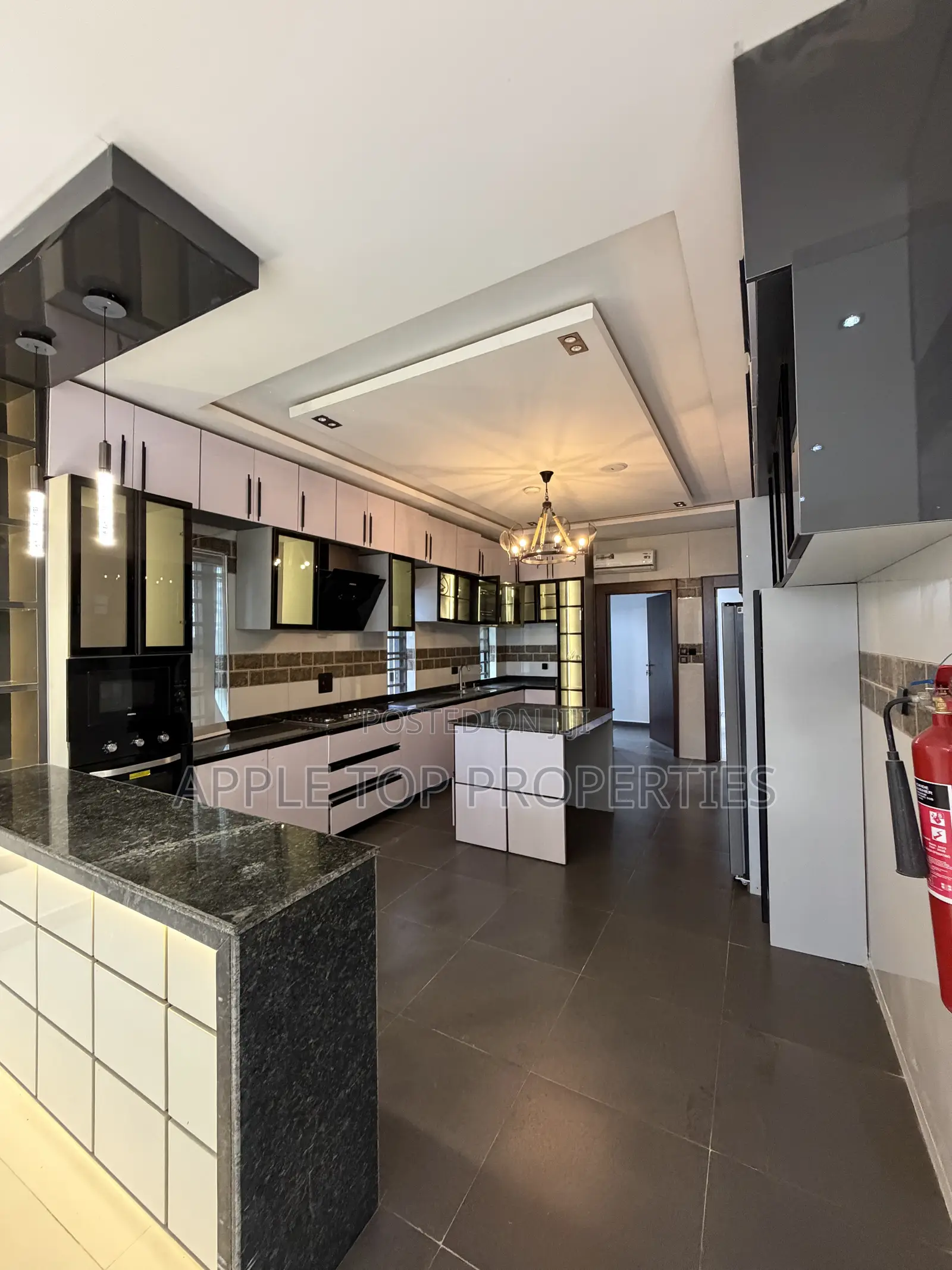 5bdrm Duplex in Independence Layout, Enugu for sale