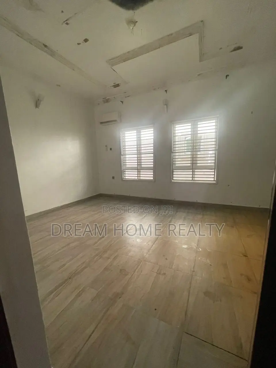 Studio Apartment in West Gate Estate, Ologolo for rent