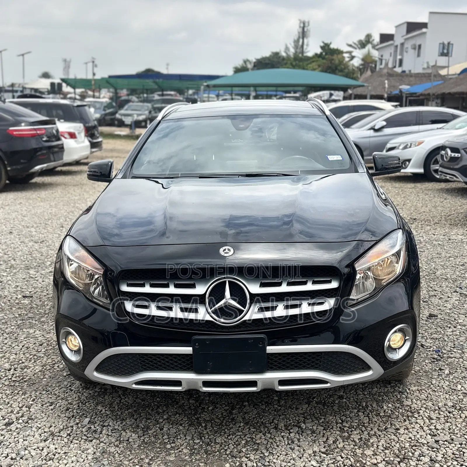 Mercedes-Benz GLA 250 2017 Black