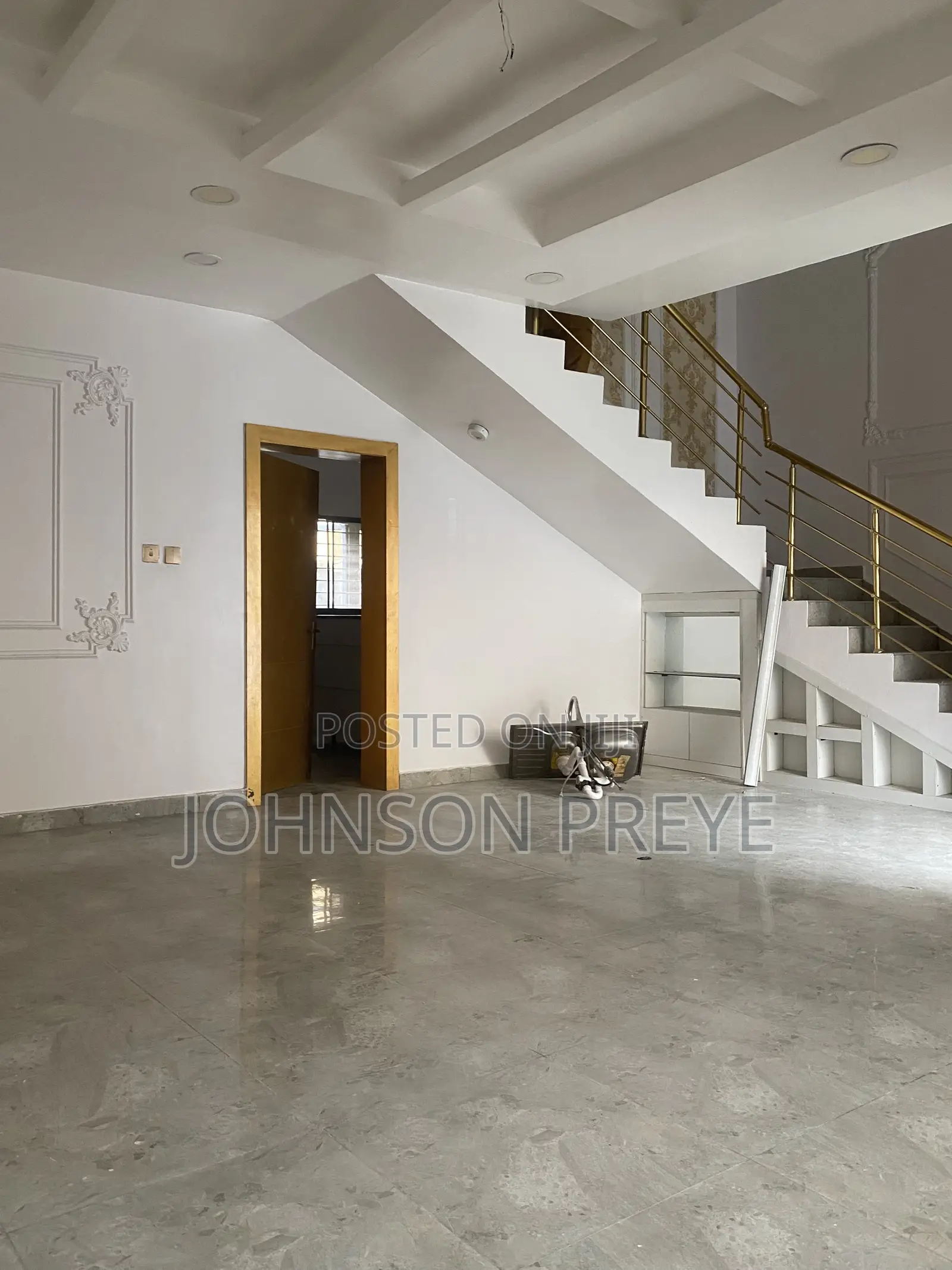 4bdrm Duplex in Eru Ifa Street for sale