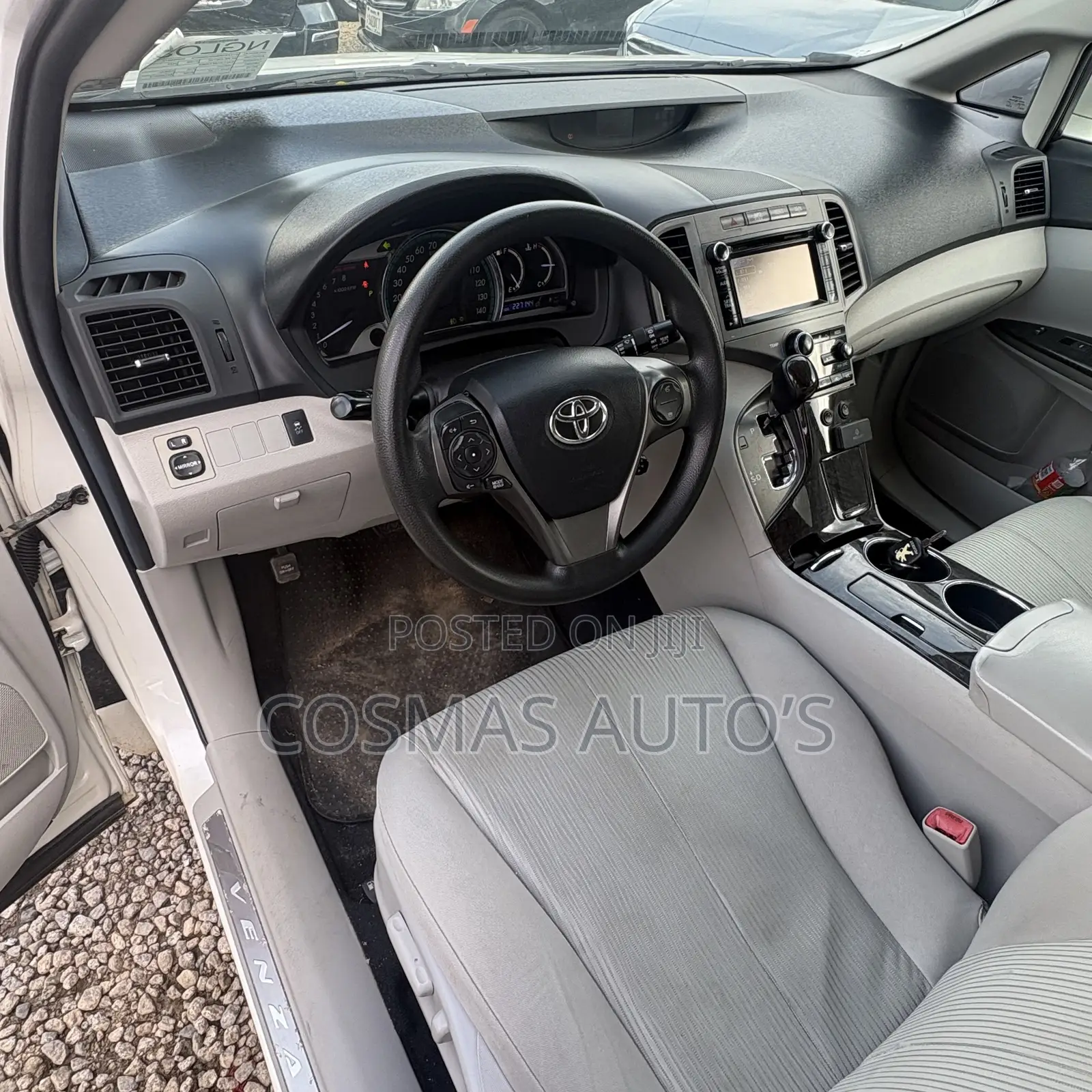 Toyota Venza LE 2013 White