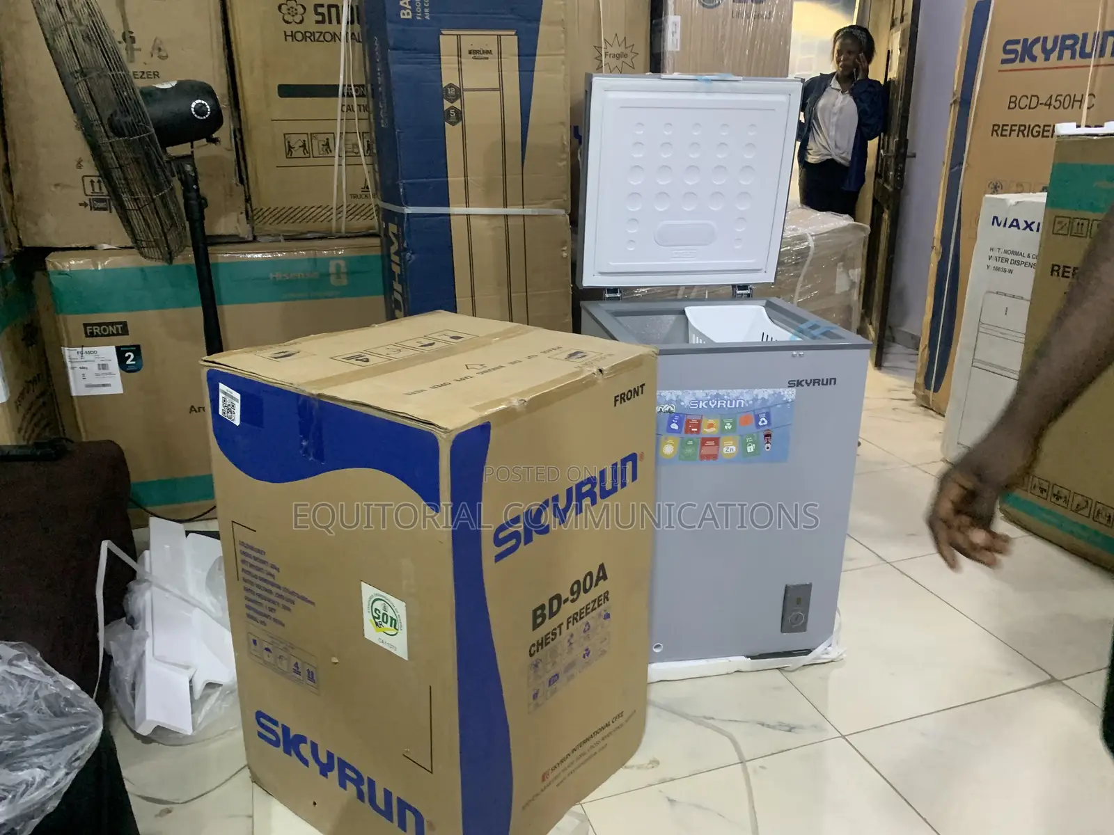 Skyrun 90L Freezer for Drinks and Food