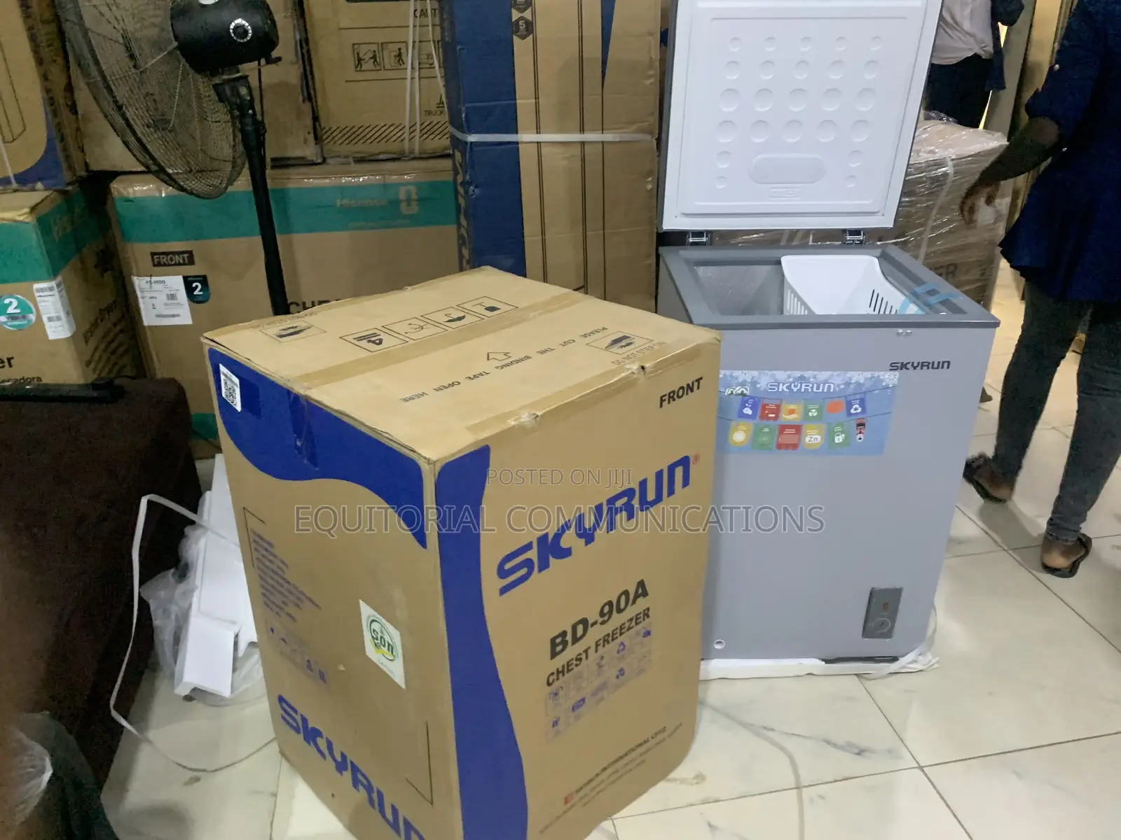 Skyrun 90L Chest Freezer for Apartments
