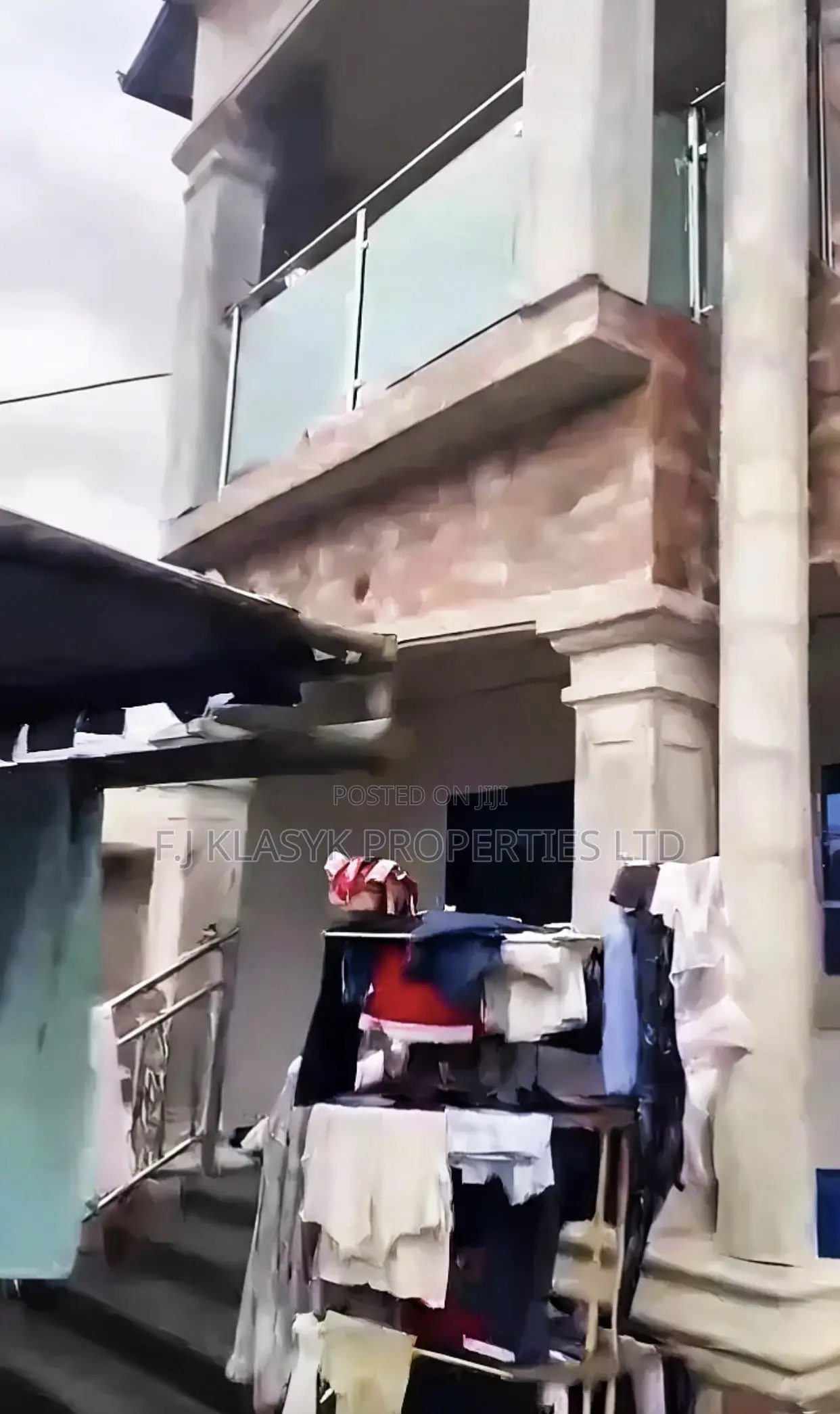 4bdrm Block of Flats in Benin City for sale