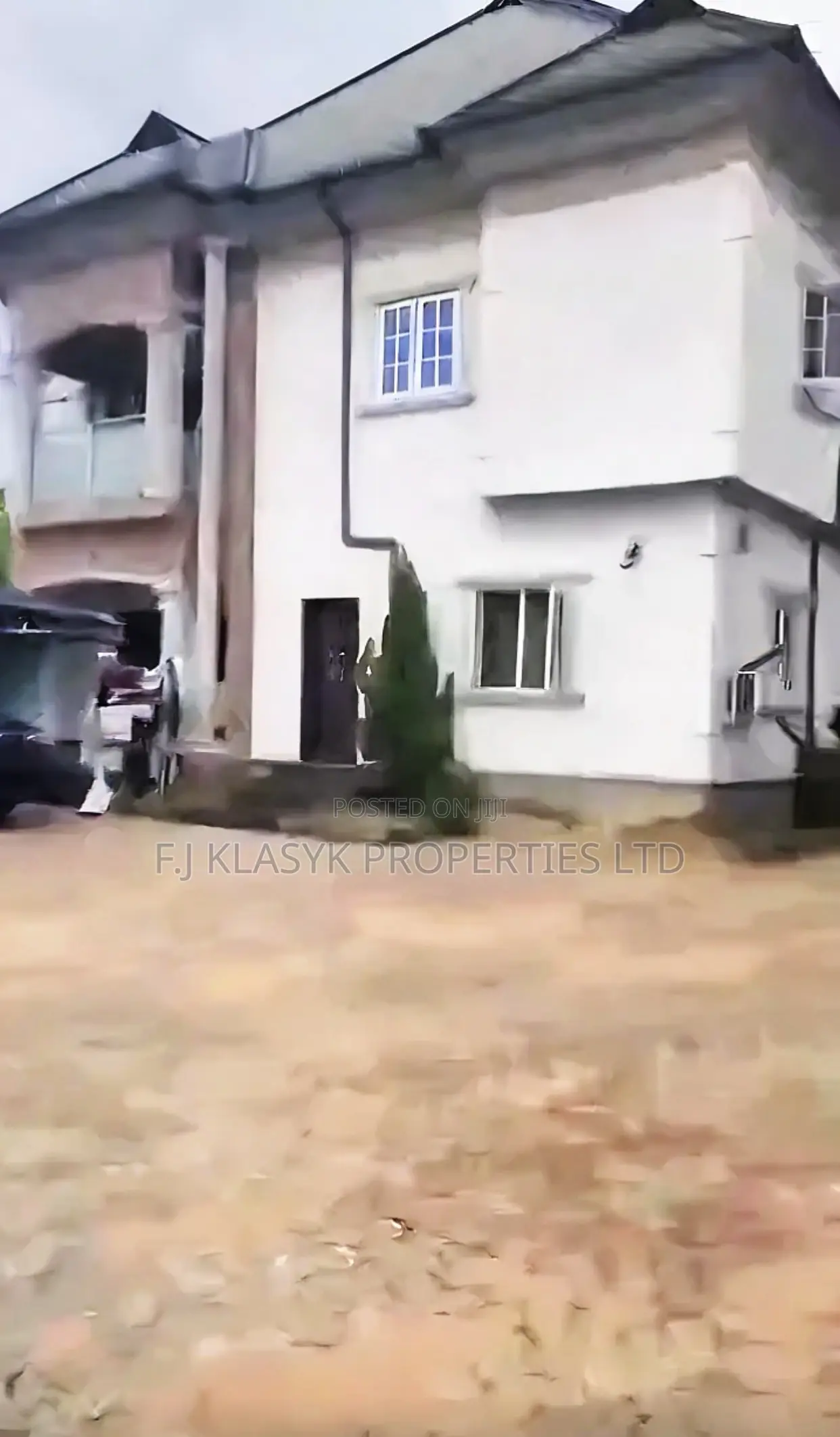 4bdrm Block of Flats in Benin City for sale