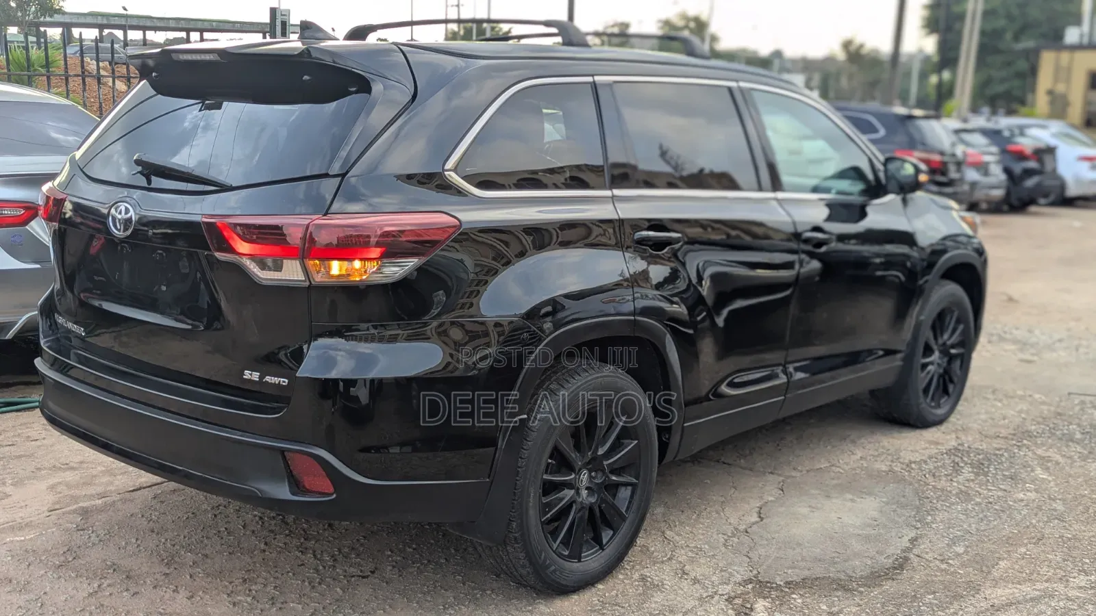 Toyota Highlander SE 2019 Black