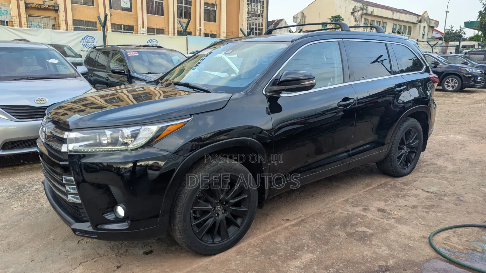 Toyota Highlander SE 2019 Black