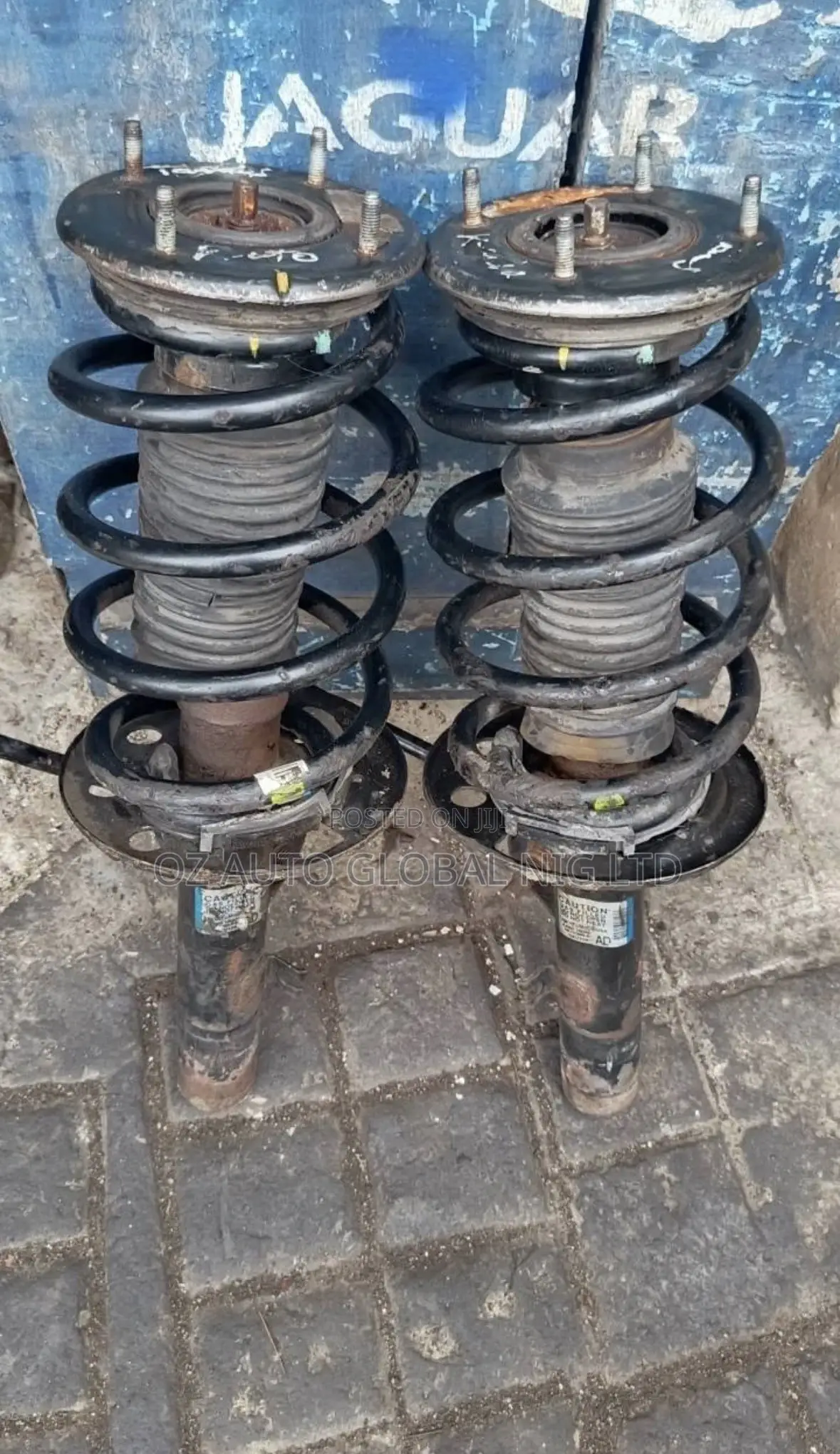 Ford Taurus 2013 Front Shock Absorber – Direct Tokunbo