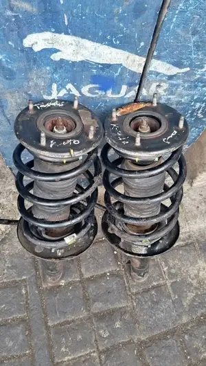 Ford Taurus 2013 Front Shock Absorber – Direct Tokunbo