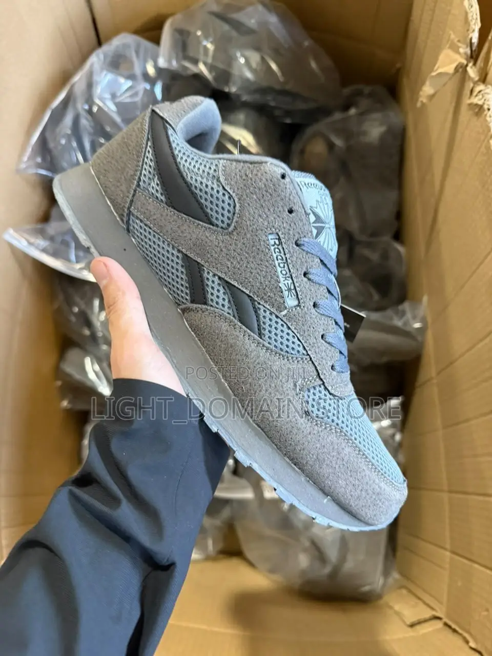 Reebok Classic Utility Sneaker ( FREE DELIVERY )