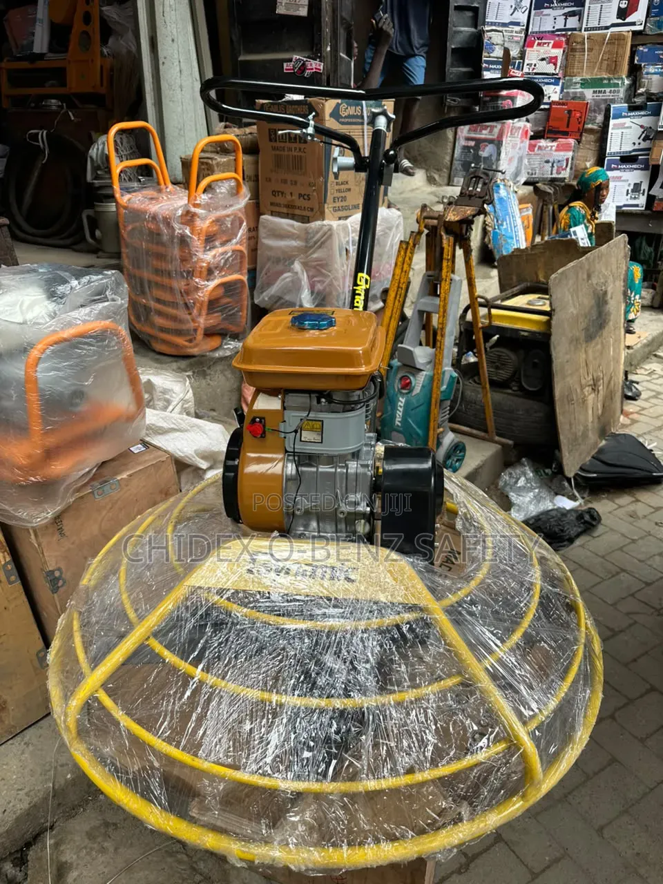 14" Gasoline Power Trowel