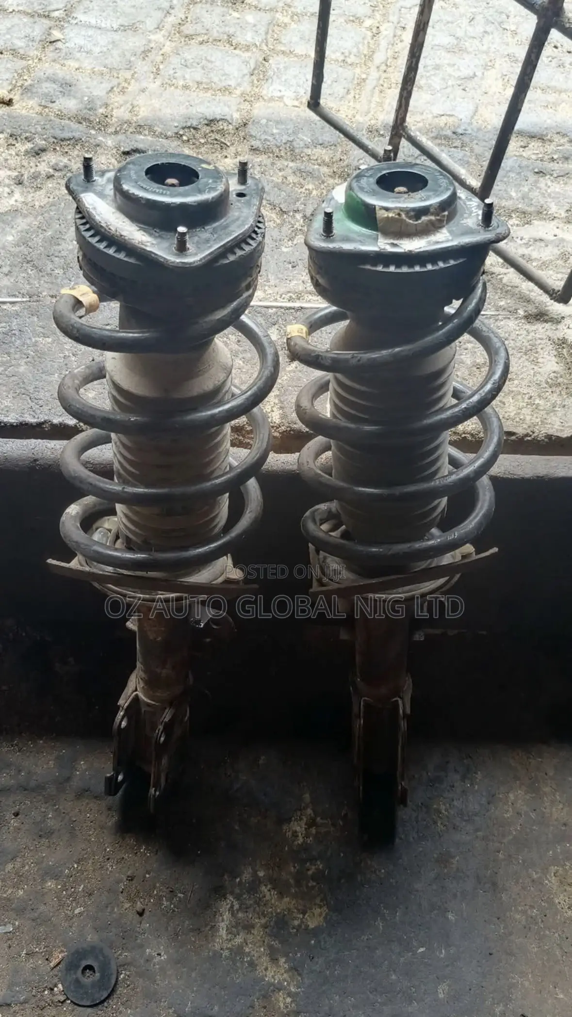 Dodge Caravan 2008 Front Shock Absorber – Direct Tokunbo