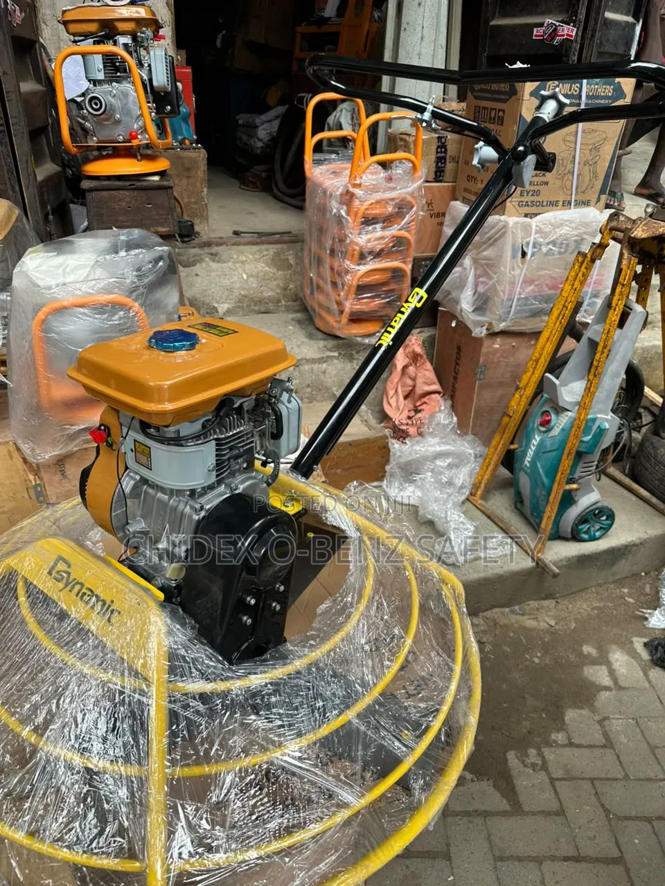 14" Gasoline Power Trowel