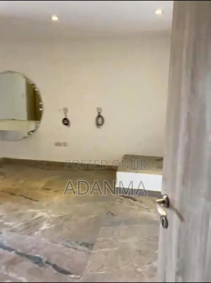 3bdrm Duplex in Jahi, Jabi for sale