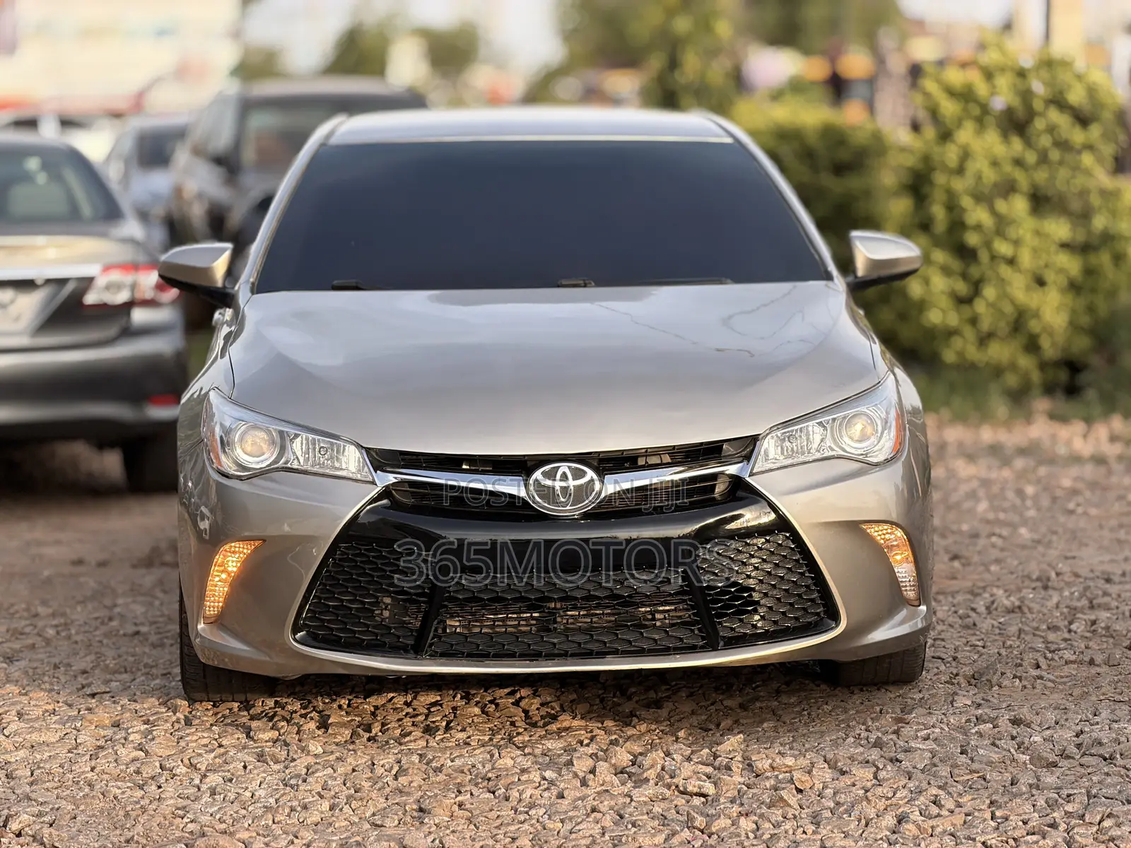 Toyota Camry 2015 Gold