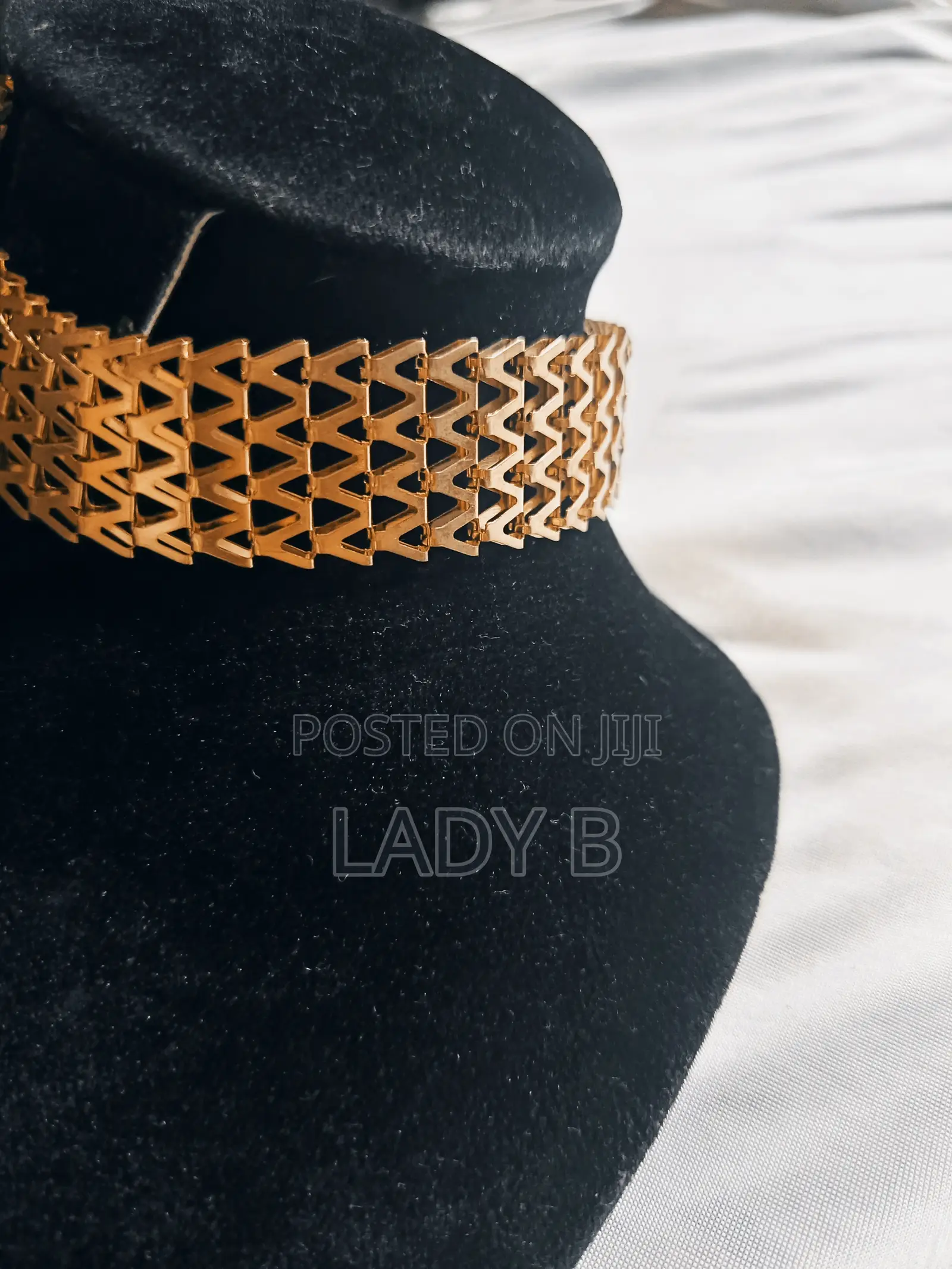 Trendy Statement Gold Choker for Women