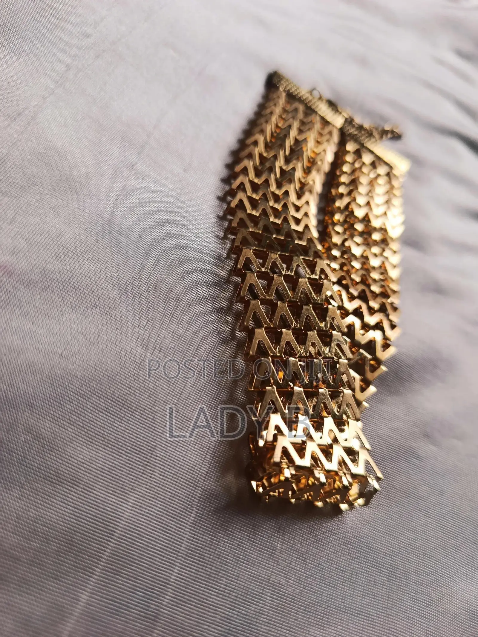 Trendy Statement Gold Choker for Women