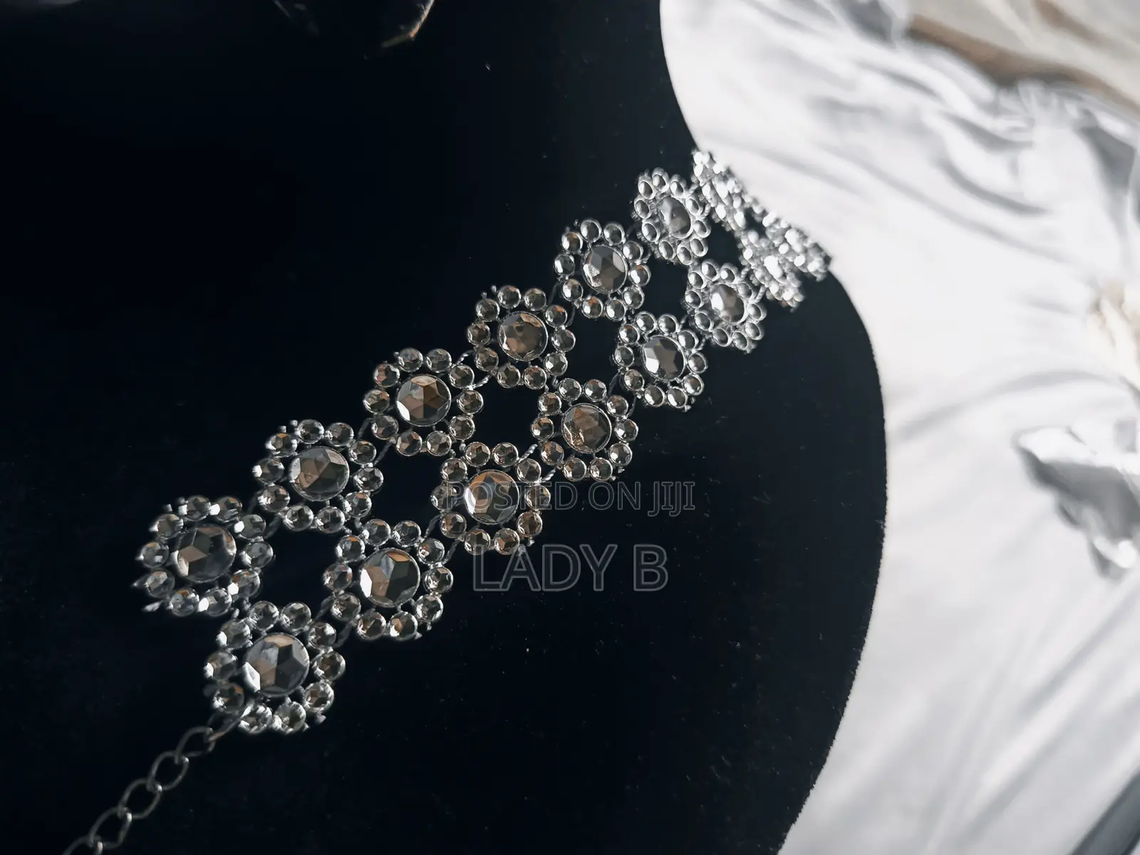2 Exquisite Short Style Necklace Multi-Layer Concave Chocker
