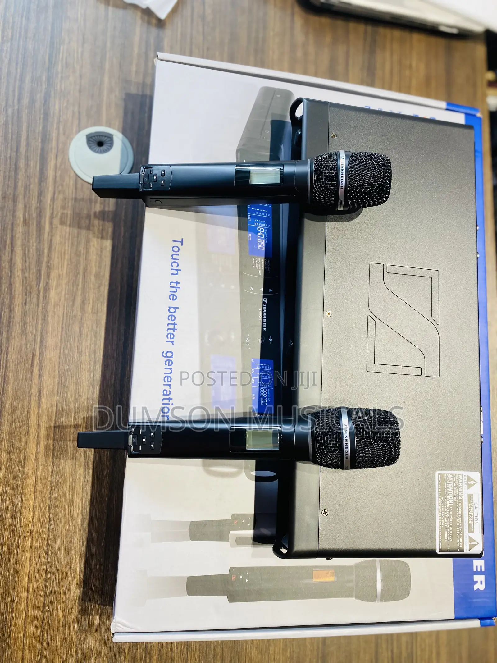 Sennheiser SKM9000 Wireless Microphone System UHF