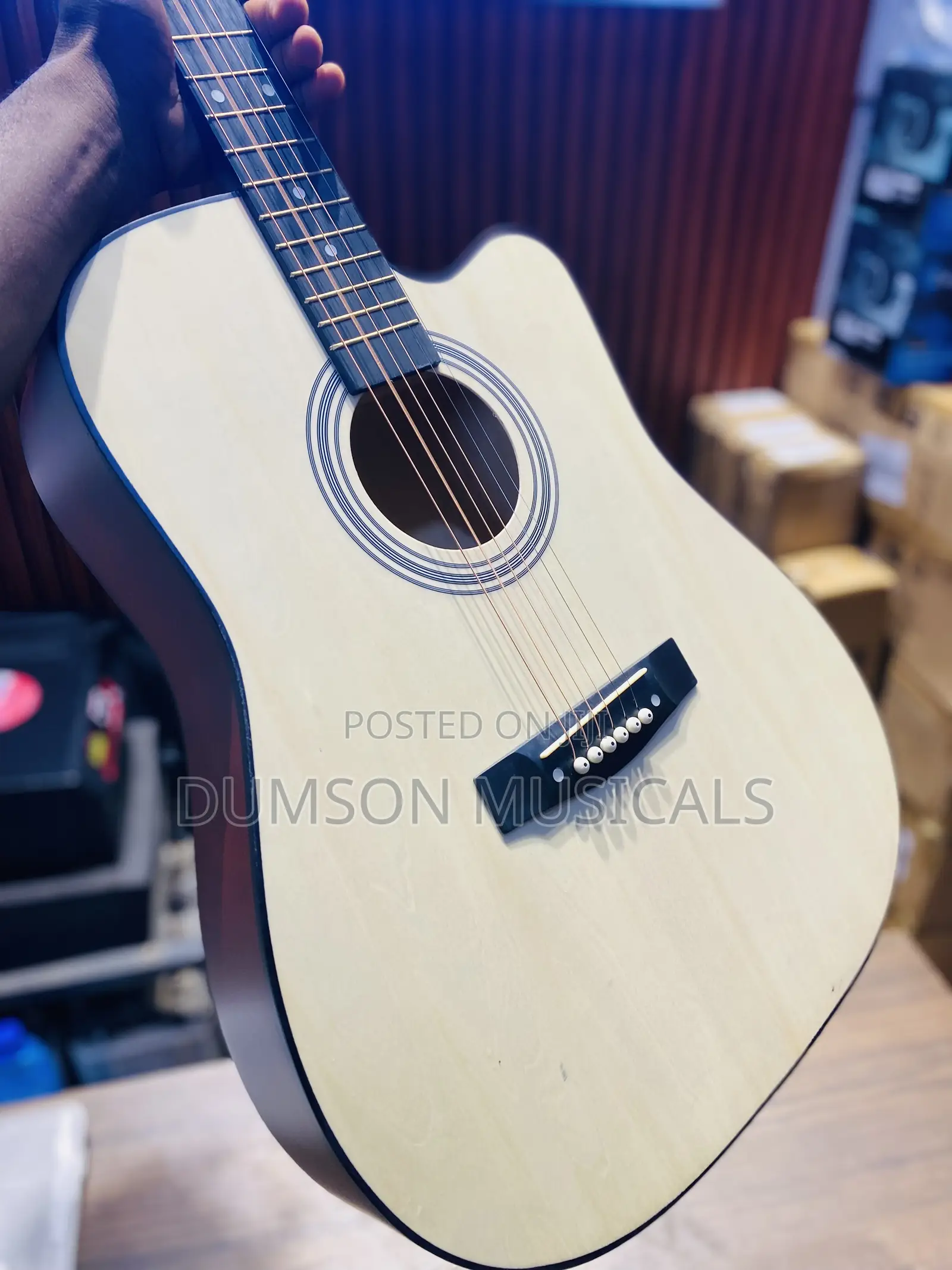 Yamaha Size 41 Acoustic Guitar