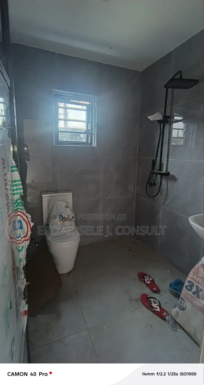 2bdrm Apartment in Mafoluku for rent