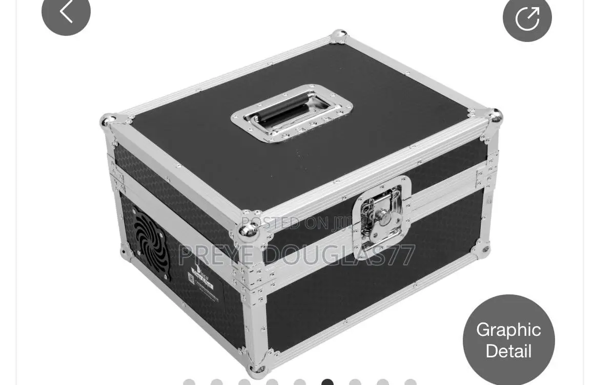 Brand New 1500W LED Vertical Fog Machine (Huipu)