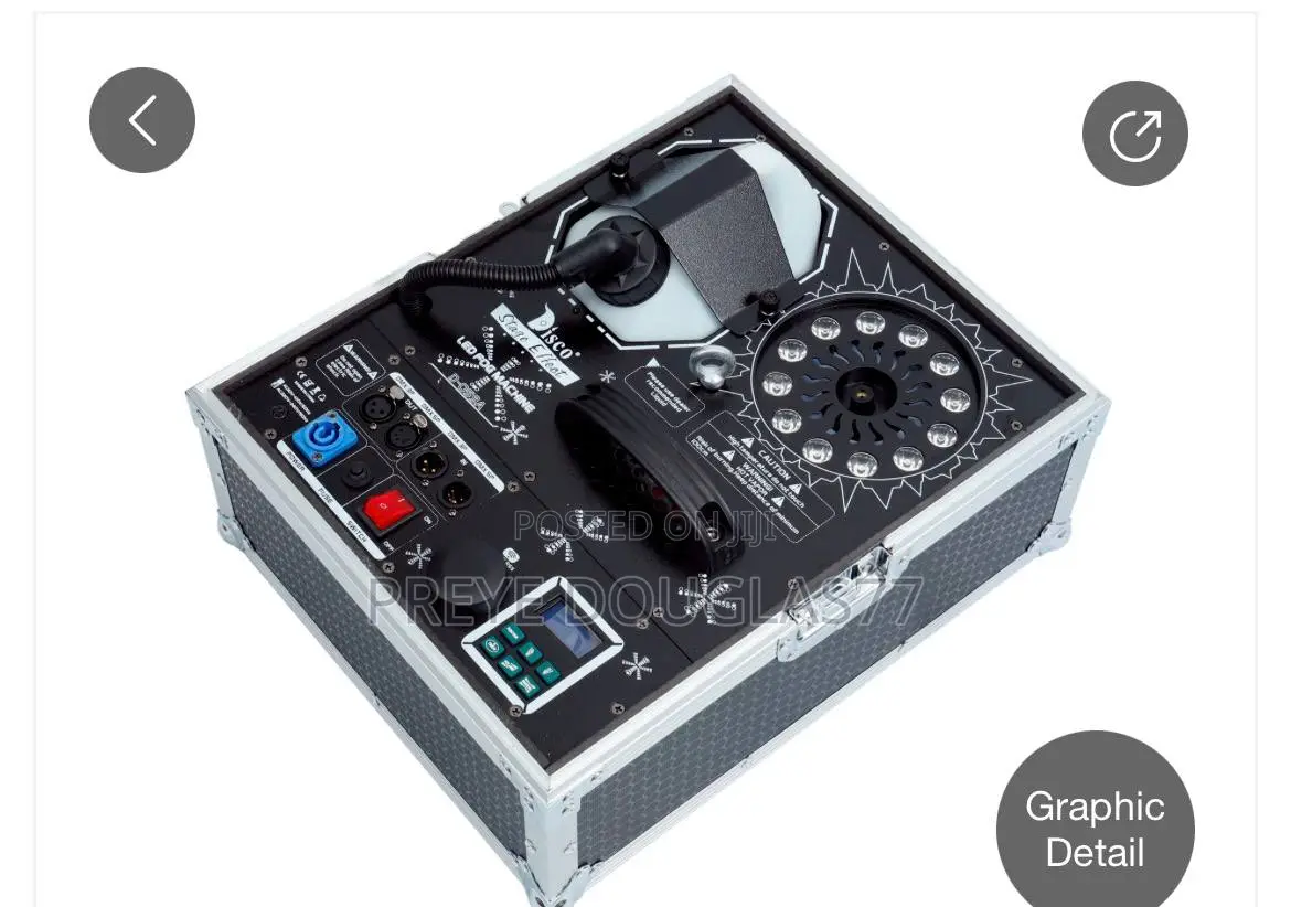 Brand New 1500W LED Vertical Fog Machine (Huipu)