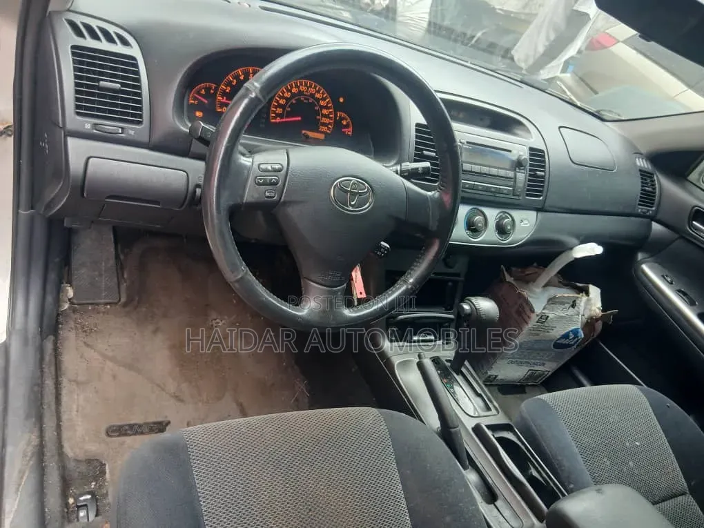 Toyota Camry SE 4dr Sedan (2.4L 4cyl 5A) 2006 Silver