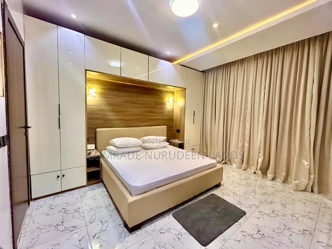 Furnished 2bdrm Apartment in Chevron for rent