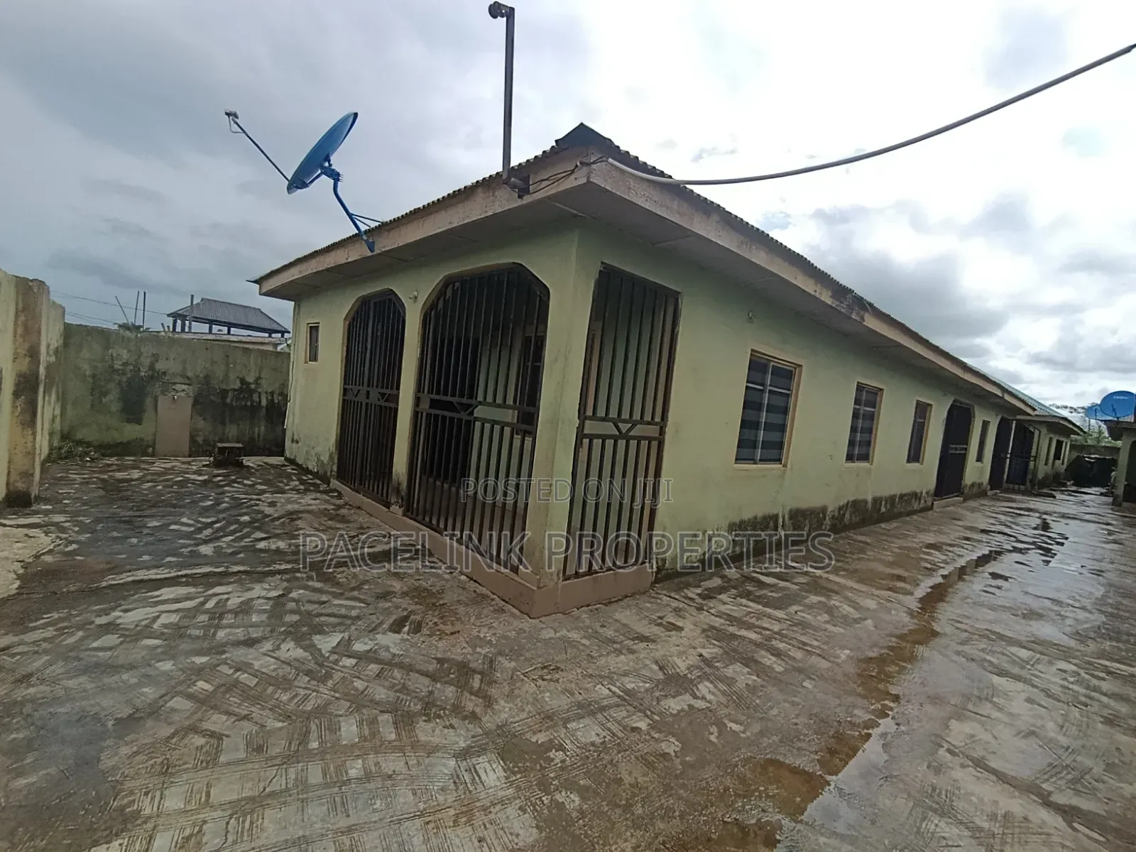 Mini Flat in Ayobo for rent