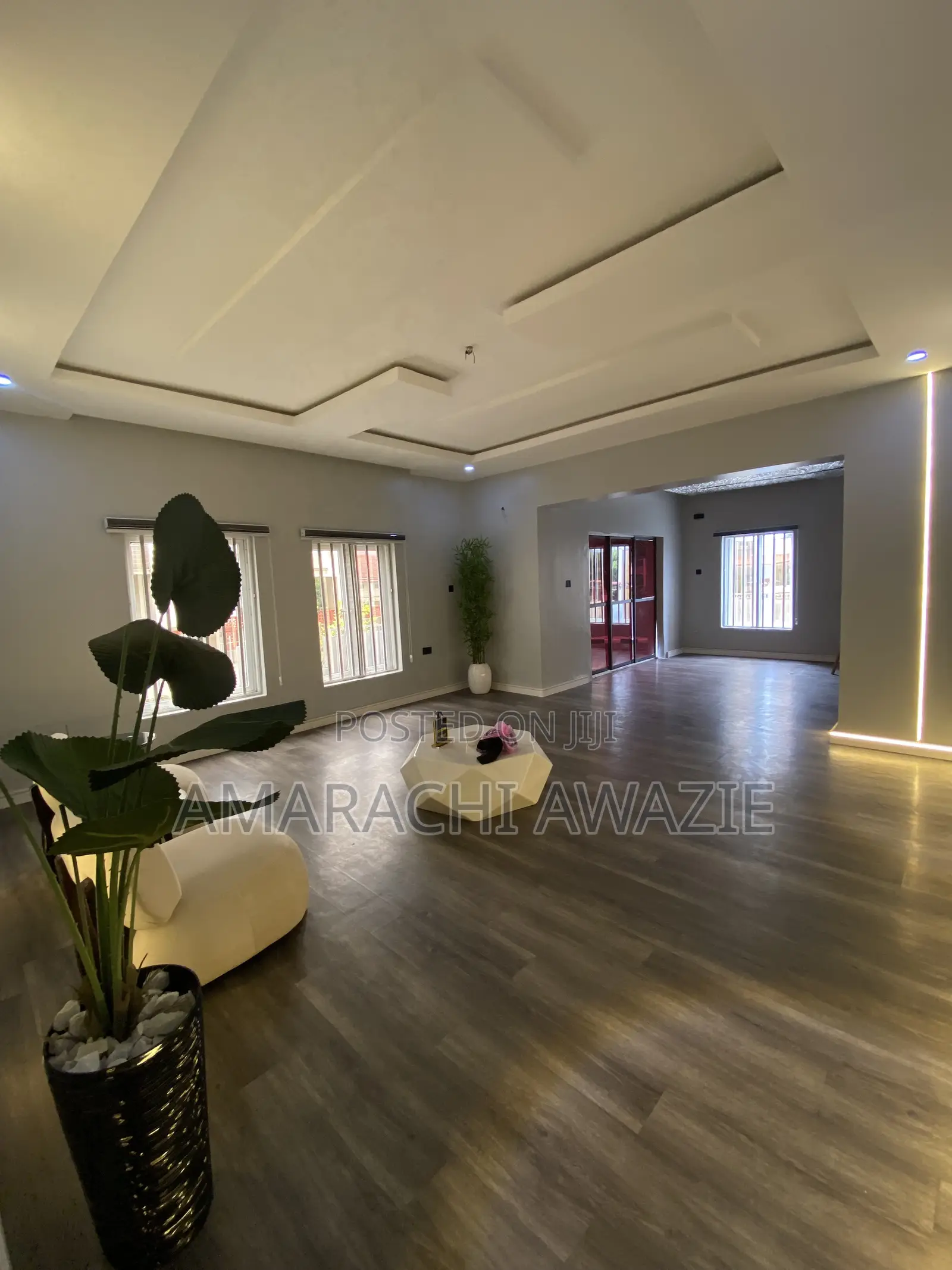 4bdrm Duplex in Open Gate Estate, Idu Industrial for rent