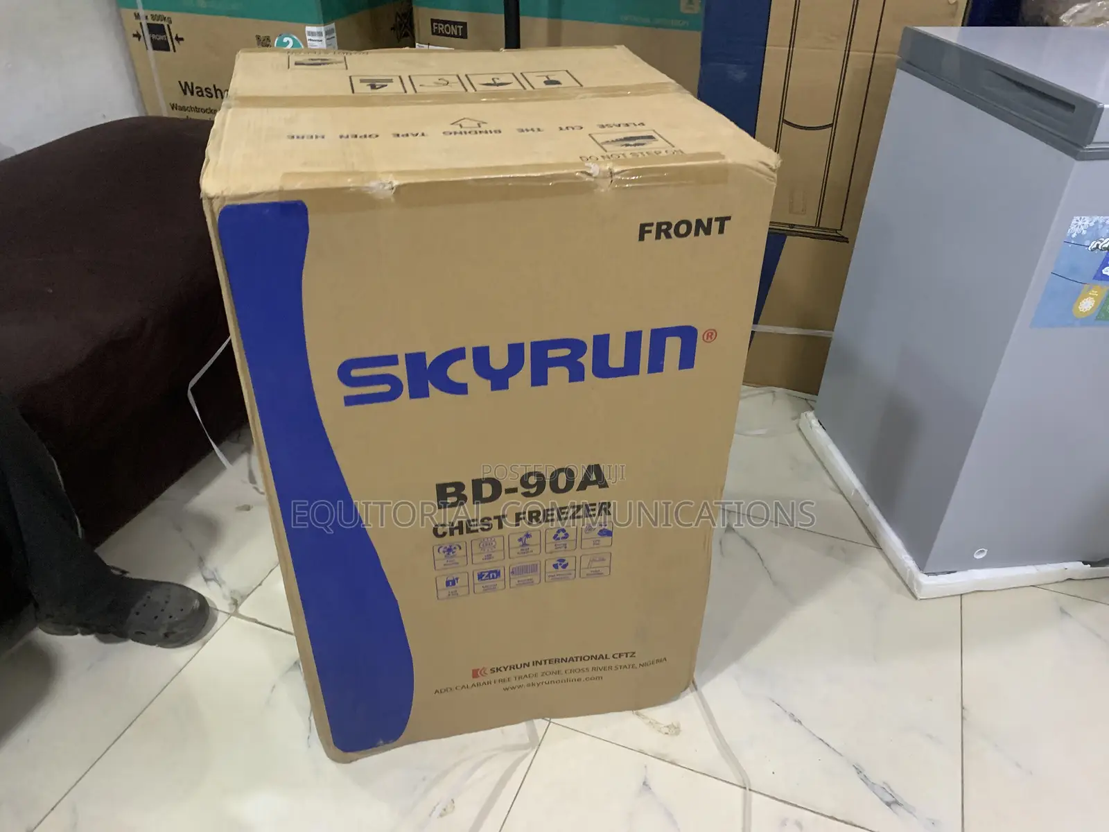 Skyrun 90L Chest Freezer With Spacious Interior