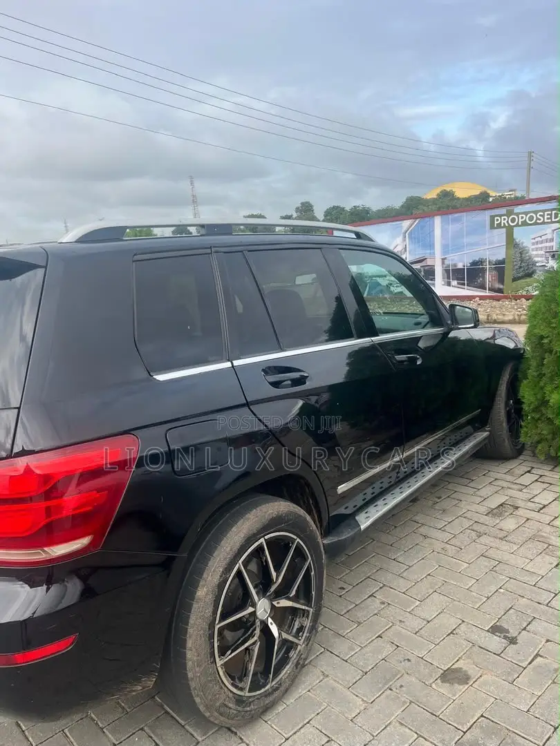 Mercedes-Benz GLK-Class 2014 Black